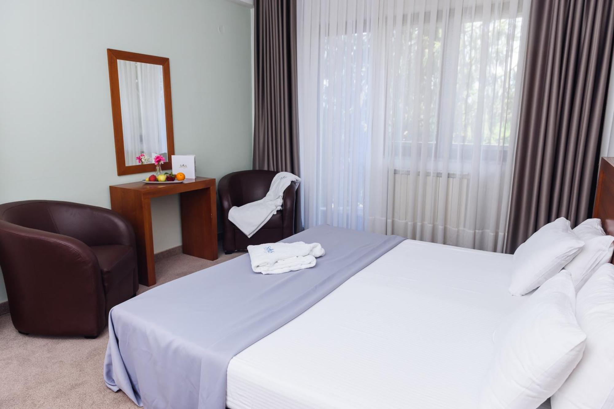 Hotel Sirius Spa & Wellness Ustrumca Dış mekan fotoğraf