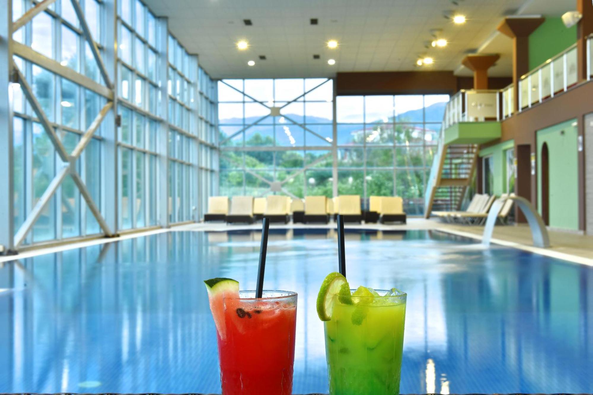 Hotel Sirius Spa & Wellness Ustrumca Dış mekan fotoğraf