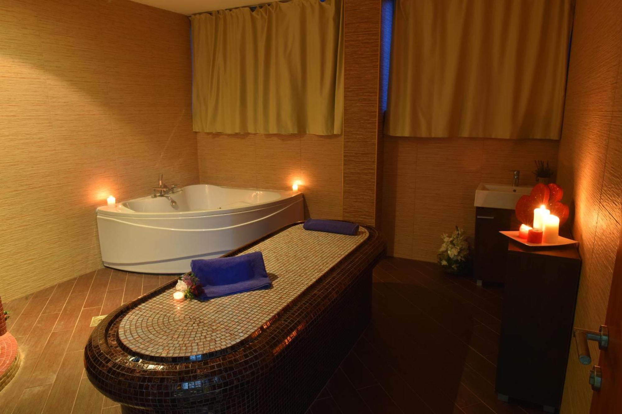 Hotel Sirius Spa & Wellness Ustrumca Dış mekan fotoğraf